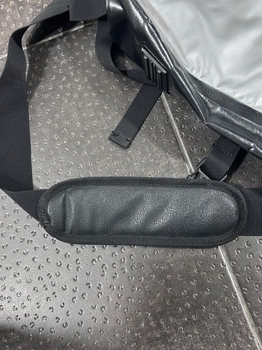 Водоустойчива чанта за лаптоп кожена RACER Swissmade 100% waterproof