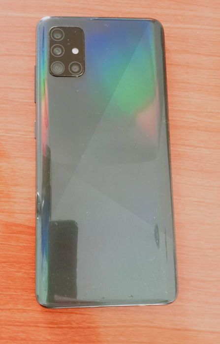 Телефон Samsung A51