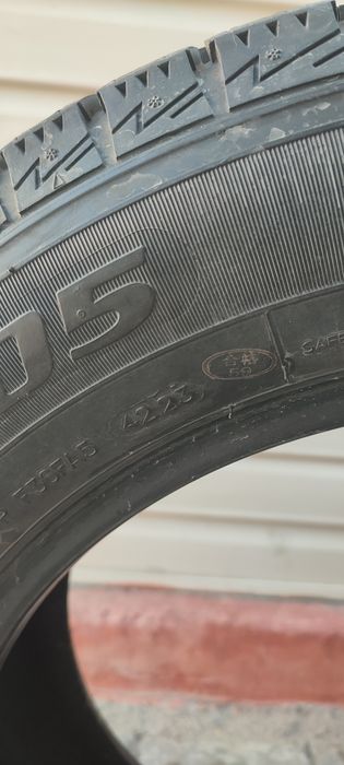 Шины зимние 215/60/16