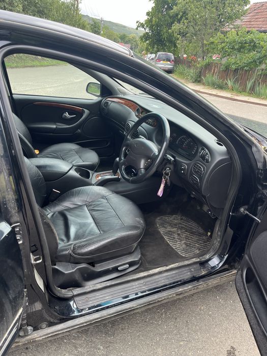 Vand limuzina ford dorchester