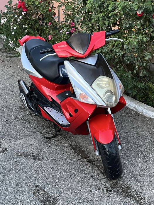 Scuter TGB  Bullet   2T  49 cc