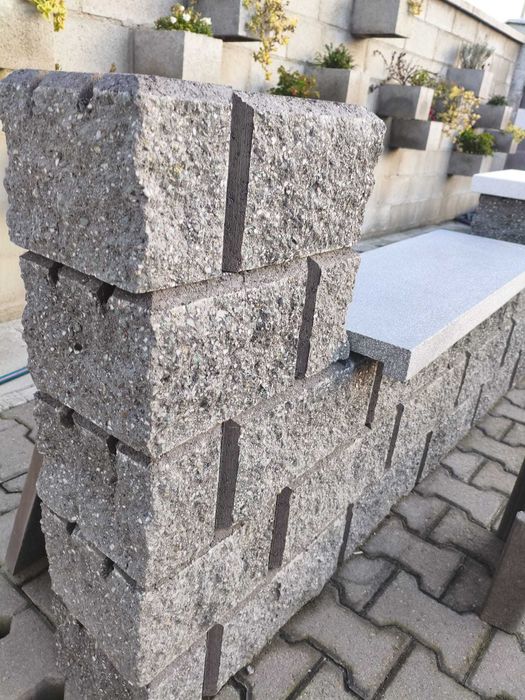 Boltari ornamentali splitati