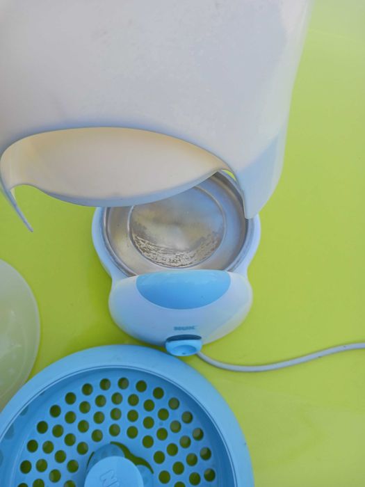 Sterilizator biberoane Nuk