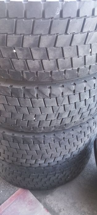 Гуми за камион 305/70/22.5 50%