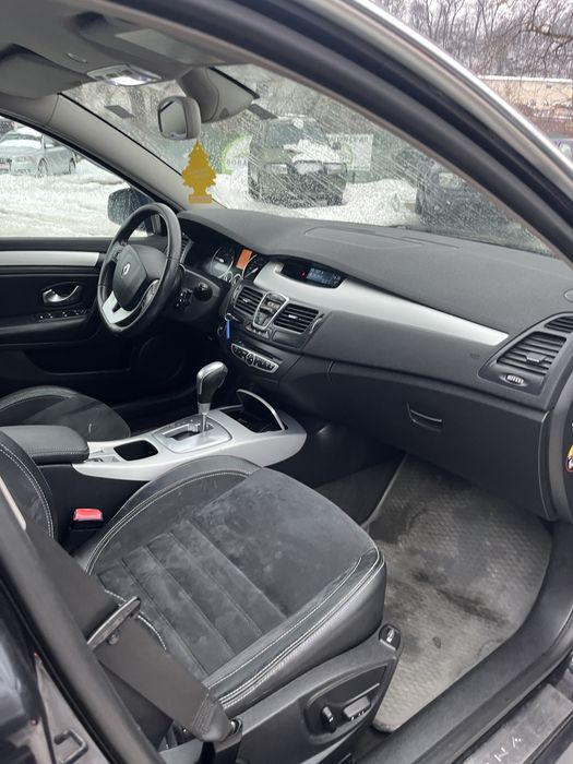 Renault Laguna  3  Automat 2.0 DCI 150 cp