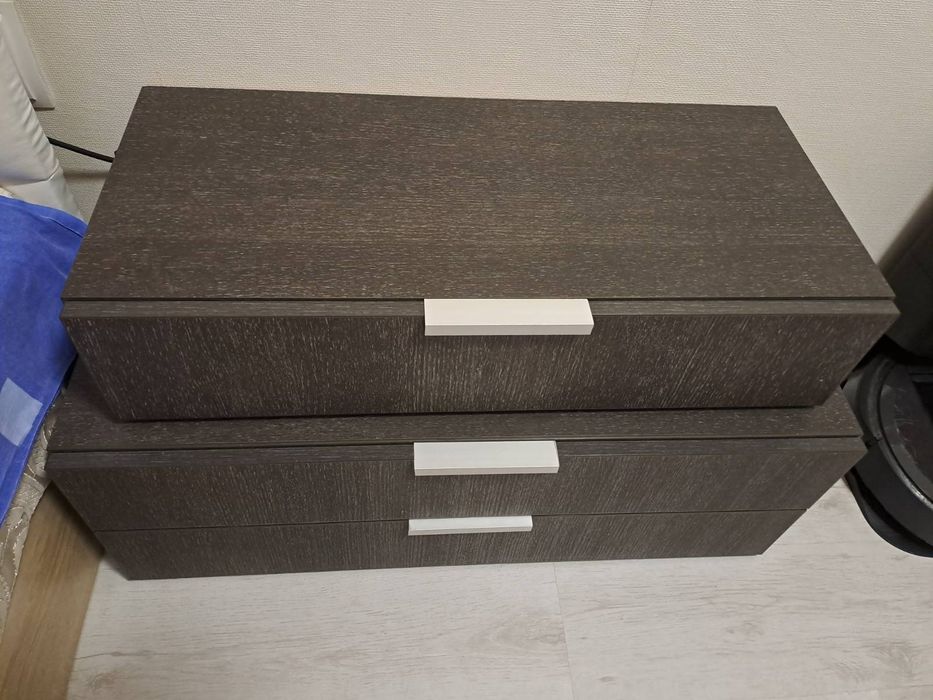 Продавам шкаф 85/50см