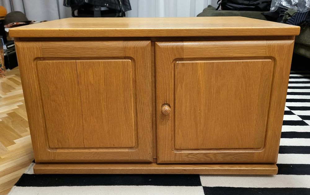 Dulap și comoda din pal și MDF