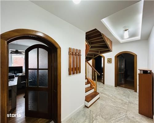 Proprietate premium pe Bulevardul Victoriei | 4 camere |150 mp | Garaj
