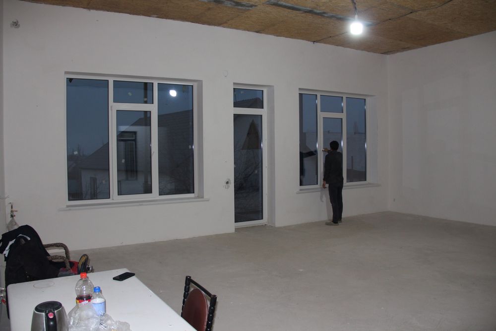 Дом с высокими потолками (4 метра)