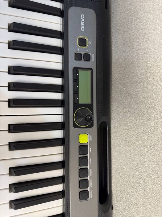 Новый синтезатор Casio LK-S250