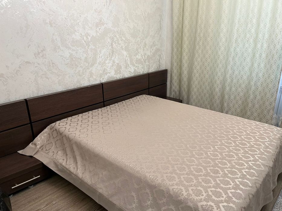 Спальний гарнитур