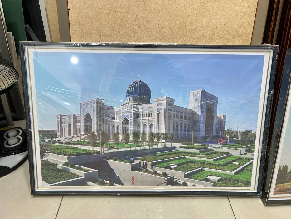 Премиальные картины на холсте с рамкой и без