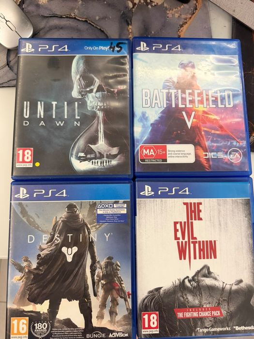 PlayStation 4 PS4 Fat 500GB + Controller + 5 Jocuri Originale