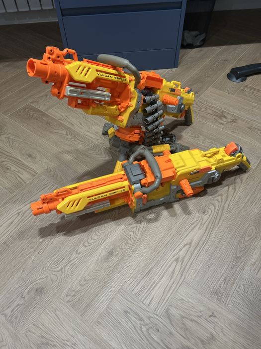 Два электрических вулкана