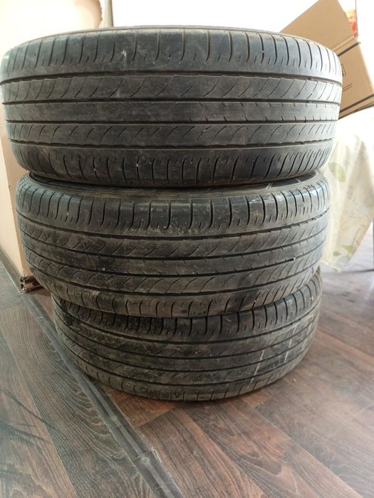 DUNLOP 235.55 .R20