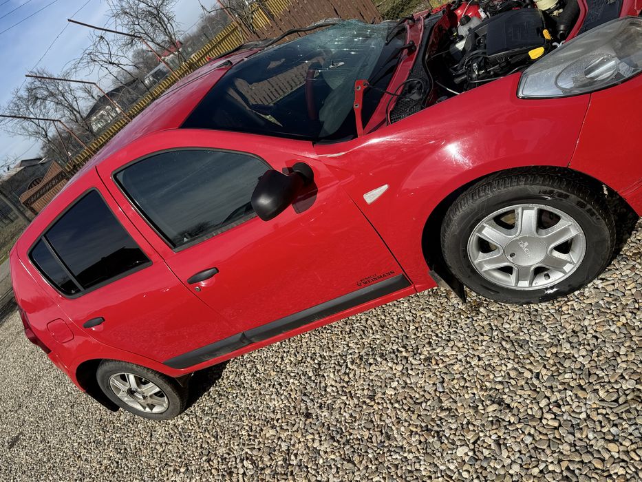 Dezmembrez Dacia Sandero euro 4 si 5  1.2 16v, 1.4 , 1.5 dci , 1.6