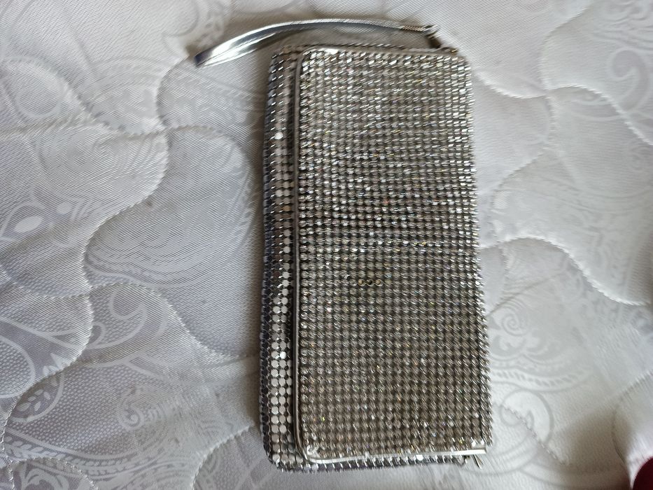 Сумки и аксессуары