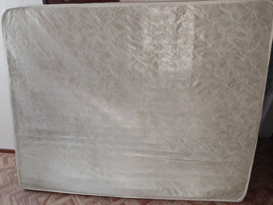Матрас 160*200 б/у