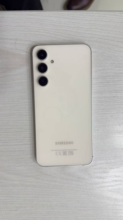 Samsung fe 23 + коробка