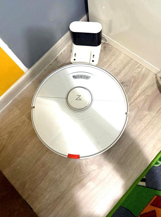 Roborock S7 folosit – aspirator robot cu mop, WiFi, LiDAR, 5200 mAh