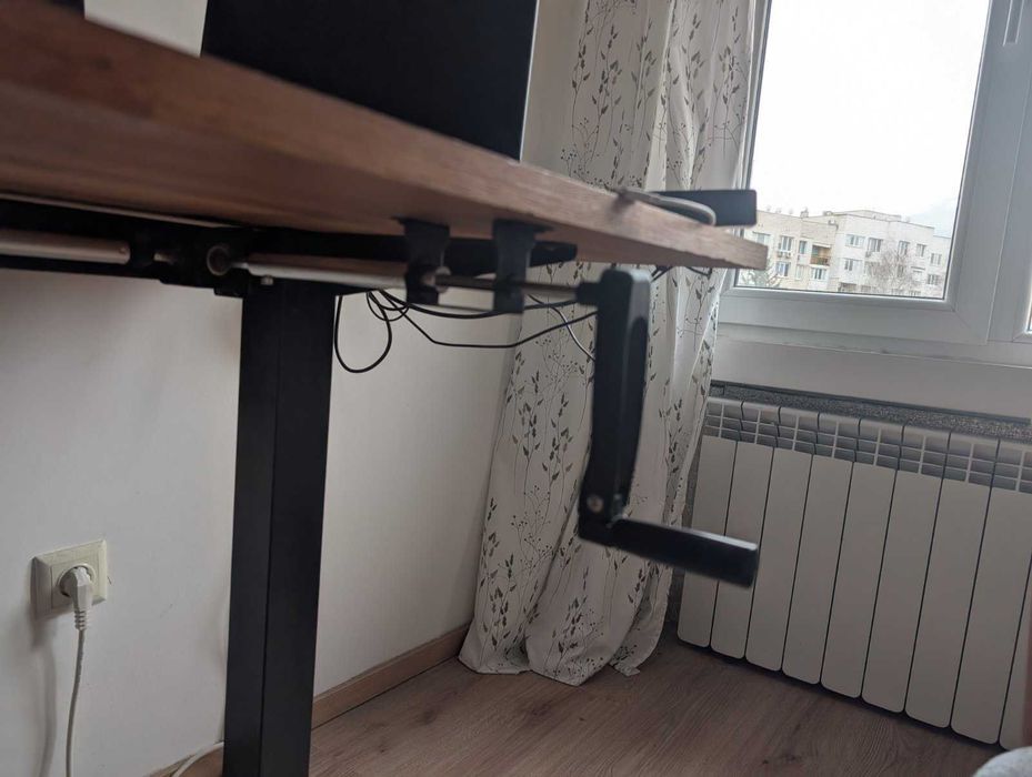 Ръчно регулируемо бюро OneConcept Multidesk (73–123 см) - Перфектно!