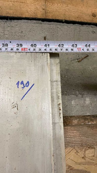 usa veche de cameră