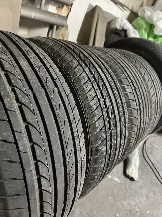 Продам резину 4 балона  Nankang NS-20 225/55 R16