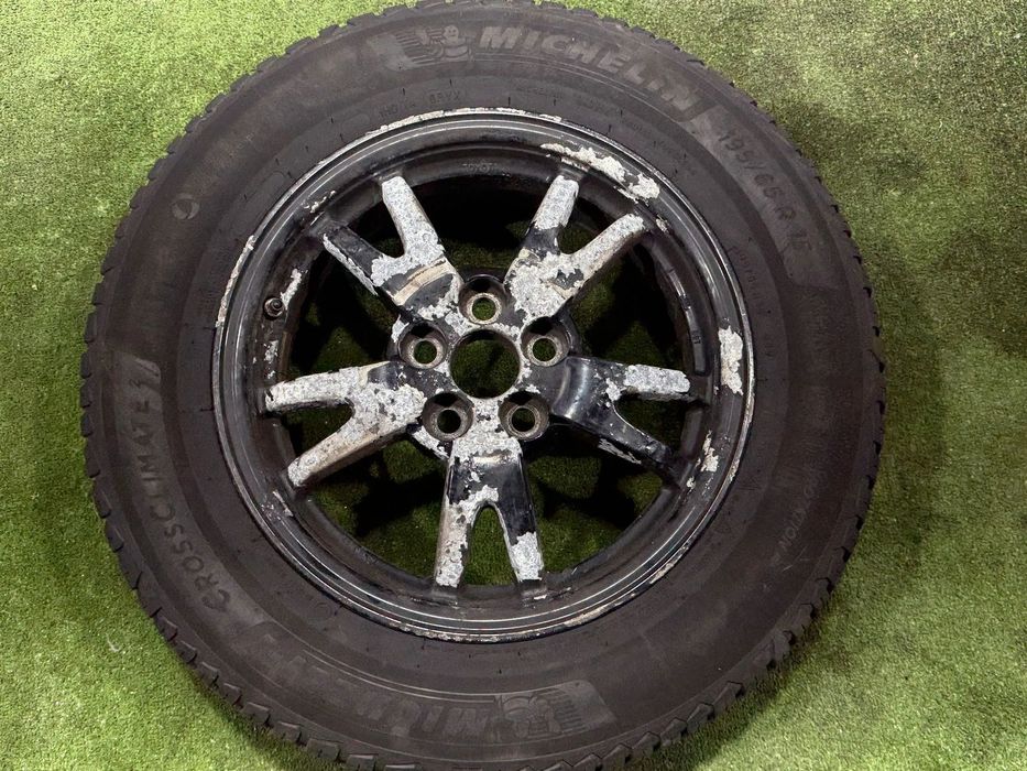 JANTE TOYOTA R15 / 5x100 / PRIUS T3 / 195 / 65 R15 95V / 15X6J / YX0825 + CAUCIUCURI (X4)