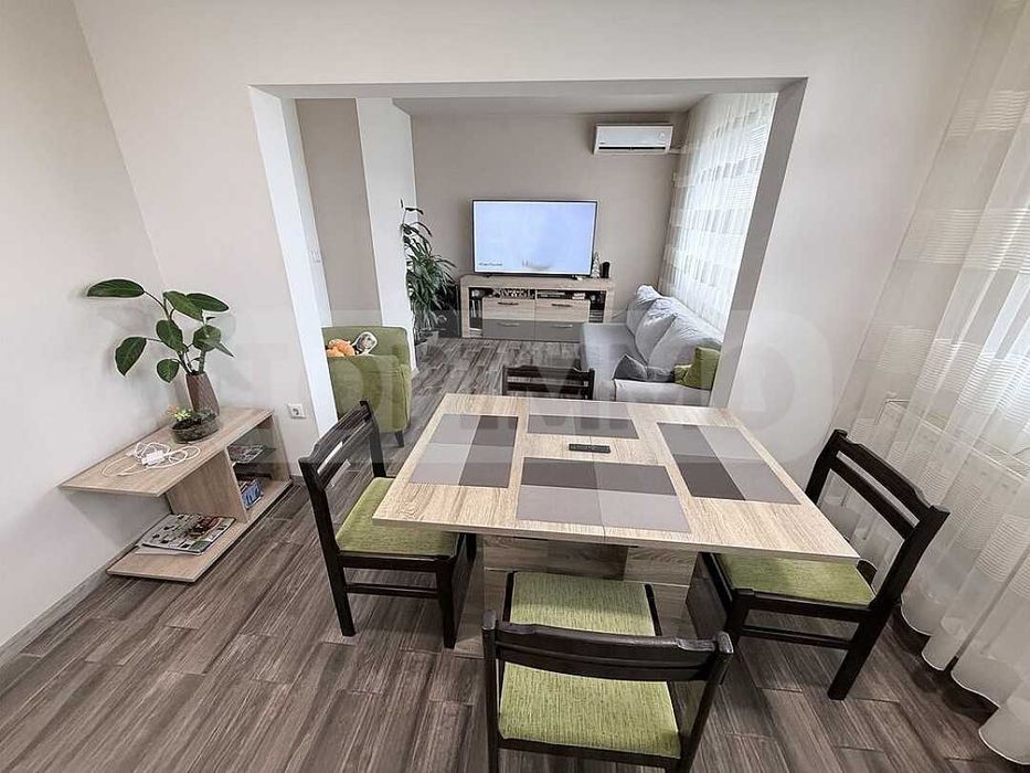 Четиристаен апартамент в Балчик