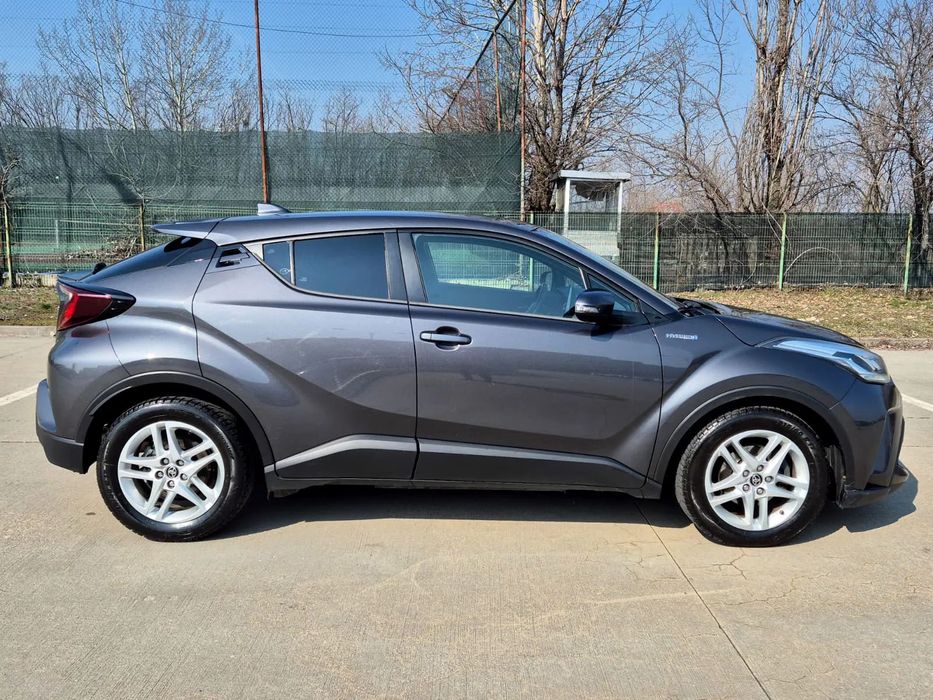 Toyota C-HR Automata / TVA inclus, deductibil / Istoric service / Garantie 24 luni