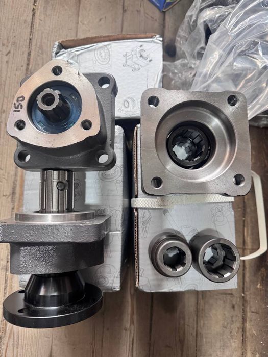 Гидромотор продаю.