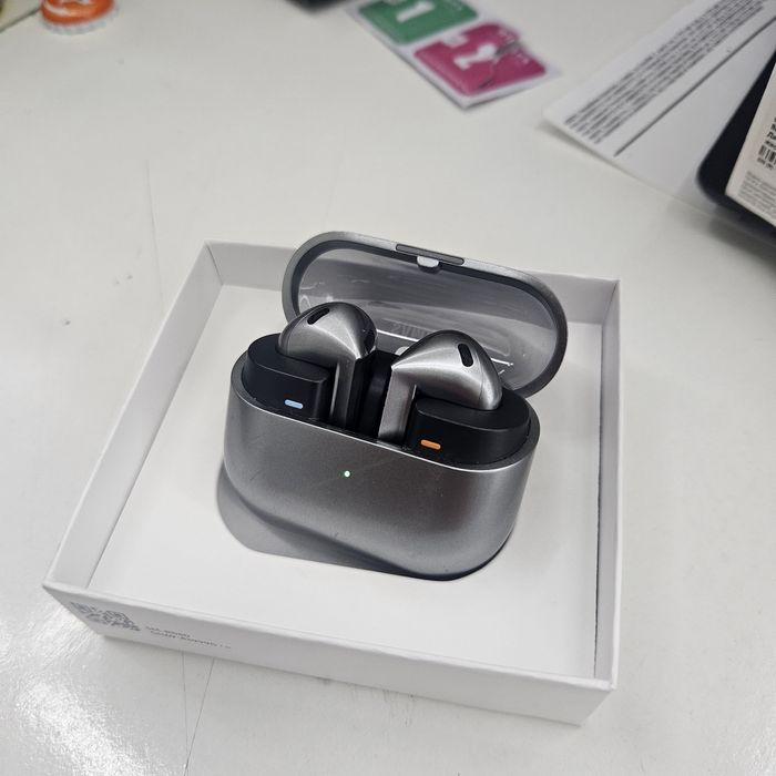 Наушники Samsung