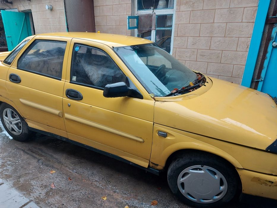 Продается автомобиль марки лада, спортивный вариант