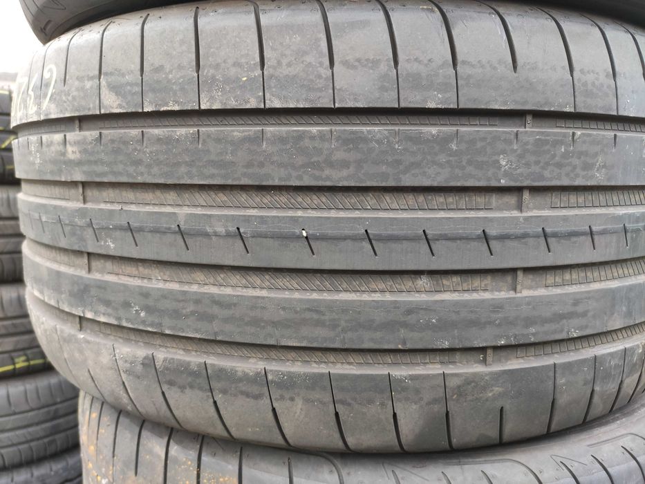 Летни гуми пакет 245 40 19 и 275 35 19 - Goodyear