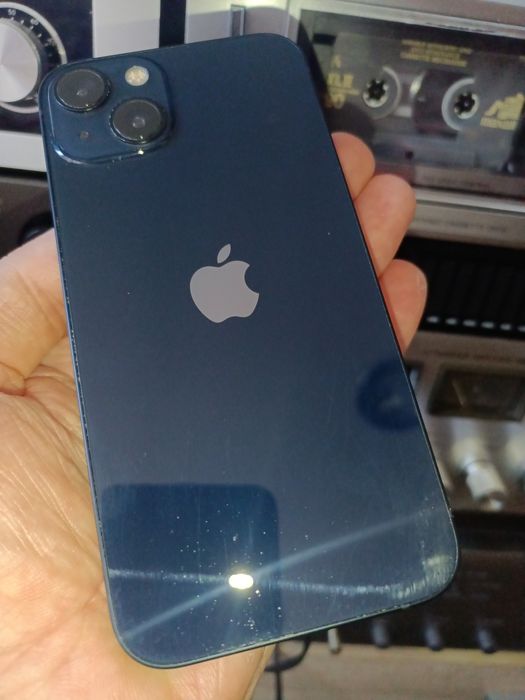 iPhone 13 impecabil (pentru piese)