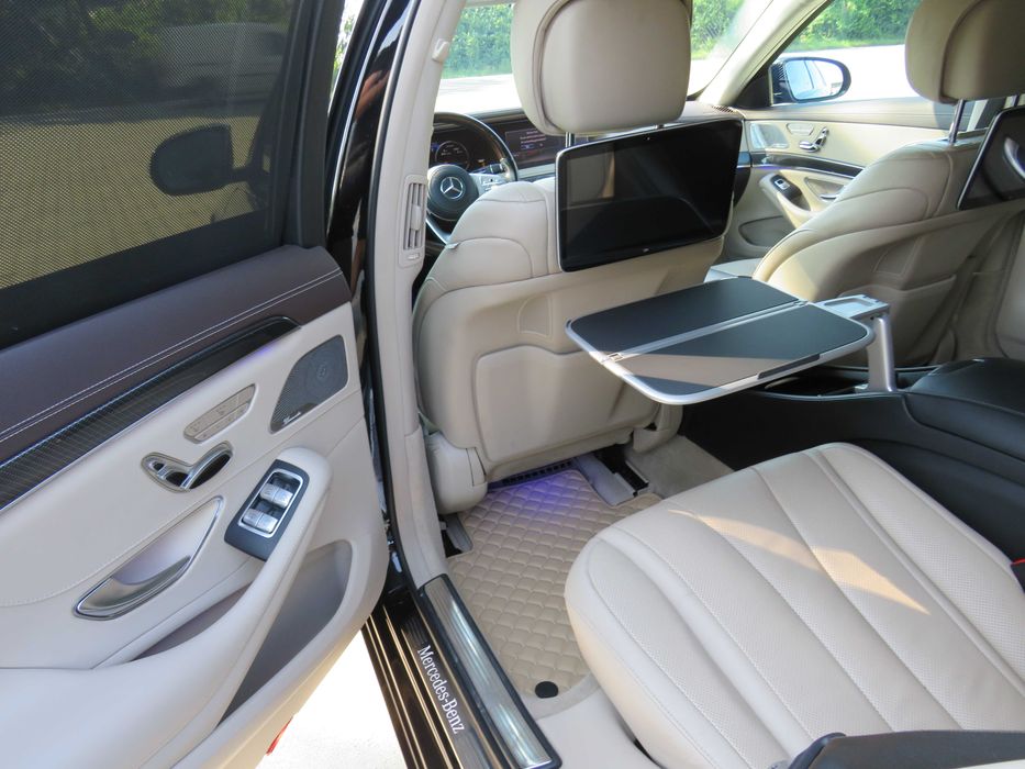 Mercedes-Benz W222 S560 Long 4x4 6.3 amg pack Tv
