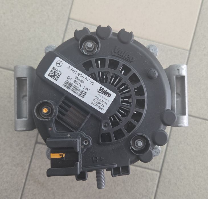 Piese Sprinter 910 2018 - 2026 Tracțiune Față Usi spate Radiatoare Punte ORICE  PIESA  STOC  Doar Intrebati ce aveti nevoie