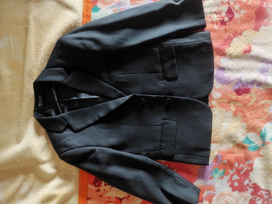 Черный школьный костюм