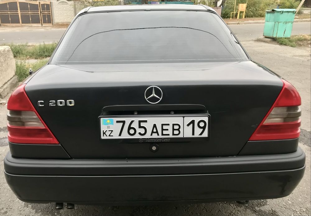 Продам Мерседес Бенц С 200