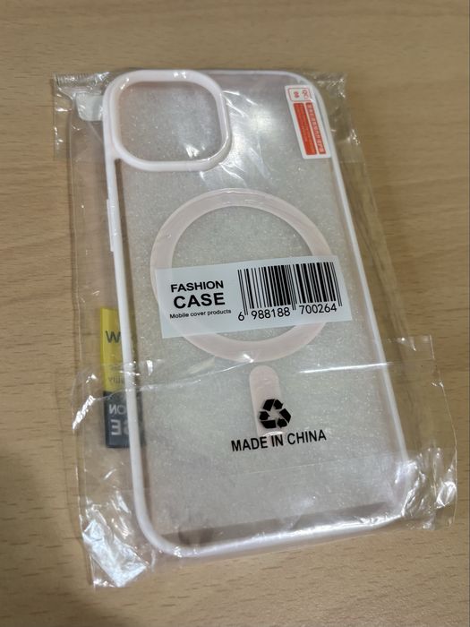 НОВ Розов кейс MagSafe Iphone 15