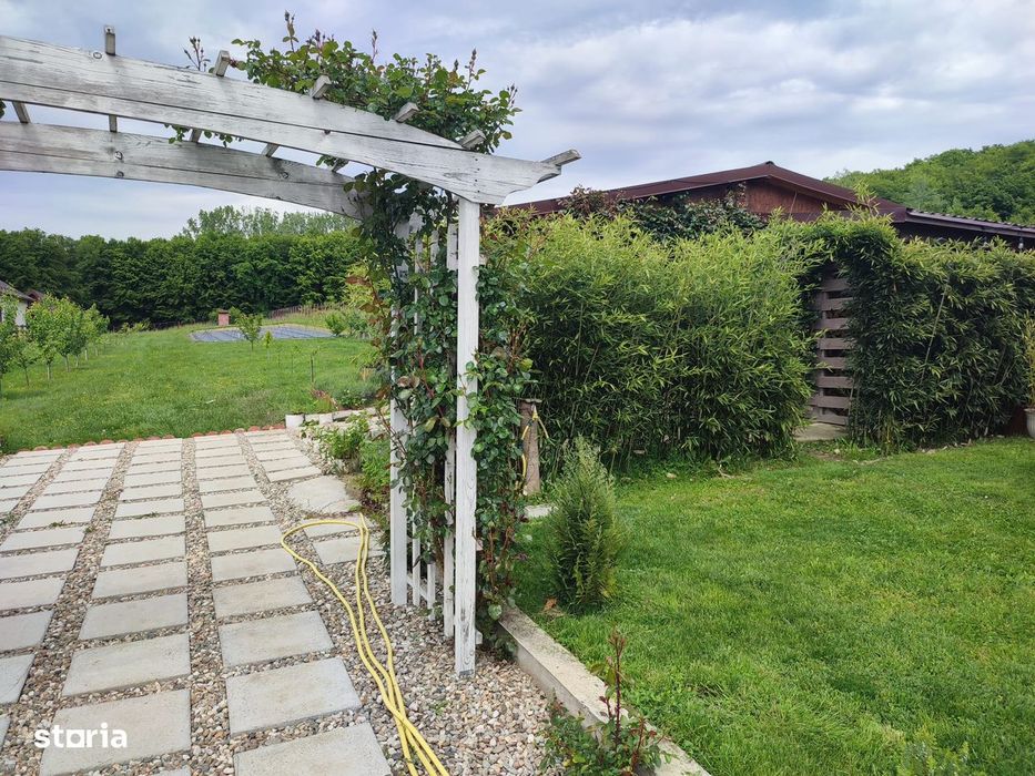 Casa Piscani, mobilata si utilata, 5 camere, moderna, de lux, mobilata