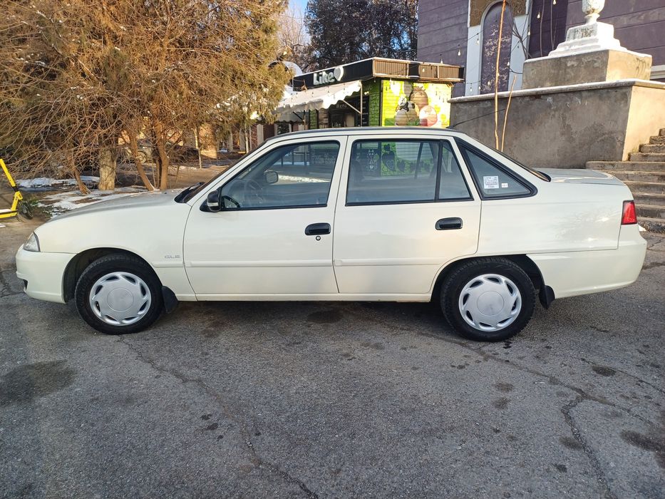 Нексия 2 2012 года