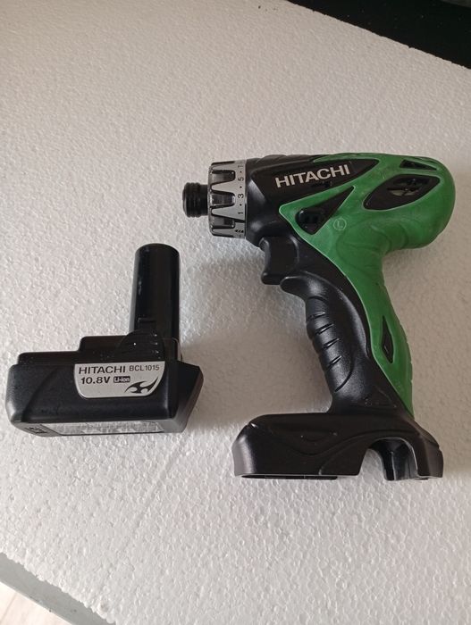 Filetată și acumulator hitakchi 10,8v