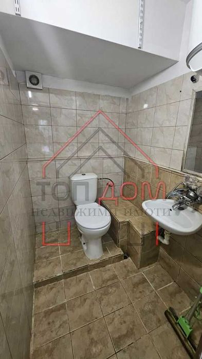 Продава се Тристаен апартамент в Варна, Цветен квартал - 50 кв.м за 1800 €/кв.м - Снимка #3