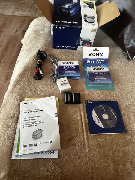 Sony Handycam DCR-DVD110E