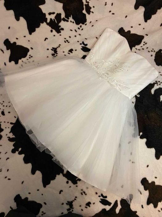 Короткое свадебное платье (размер 42-44)