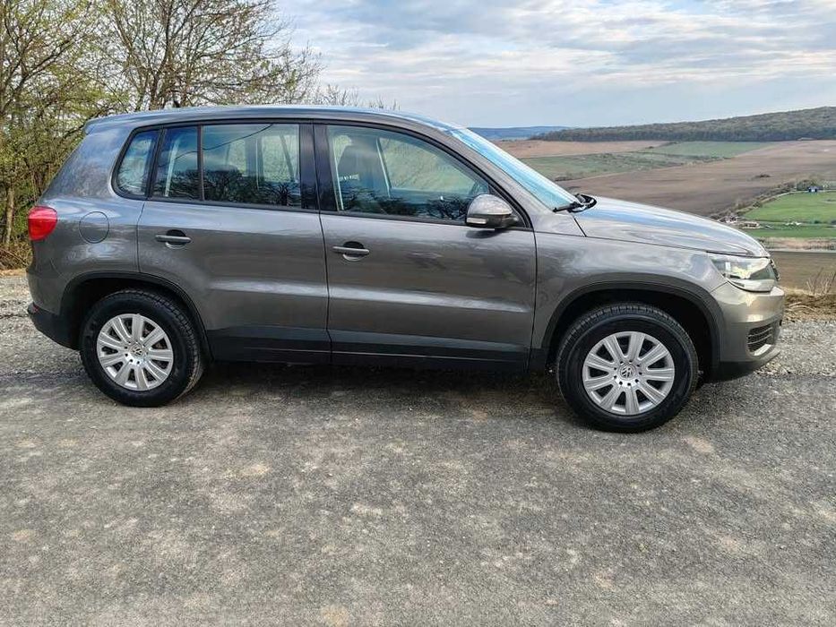 2012 VW Tiguan BlueMotion tiguan bluemotion