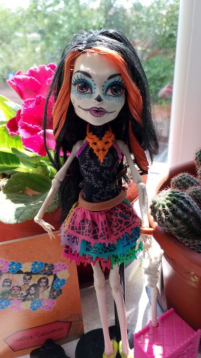 Păpușa Monster High Skelita Calaveras Scaris:City of Frights G1 2012