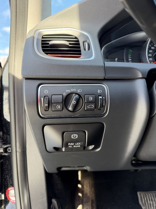 Volvo V60 2014 | 1.6 Diesel | Automat | Distribuție schimbată