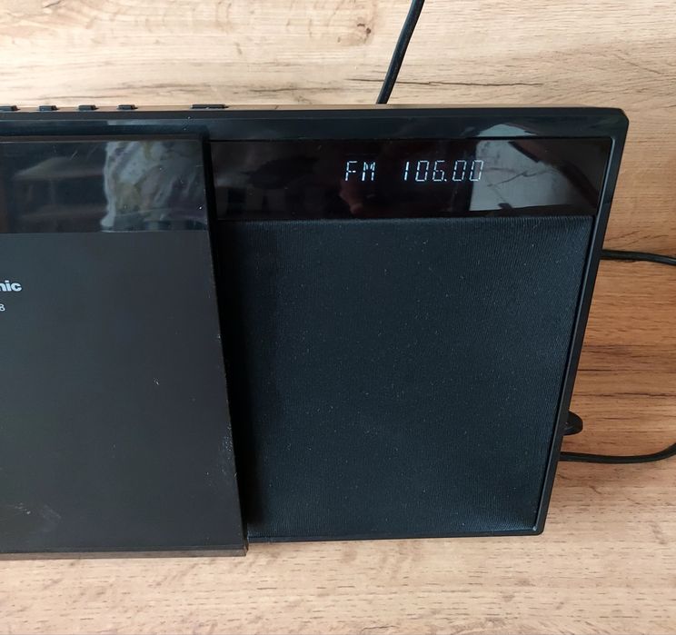 Стереосистема Panasonic SC HC18